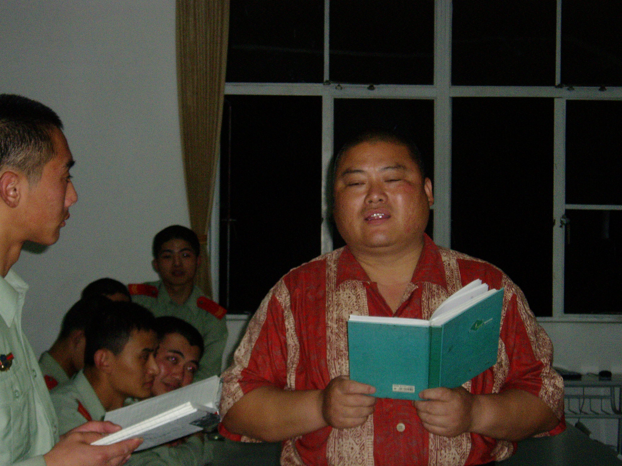 百度胖老师吧上海市公 安局轨道交通分局石宇玉老师求救 百度胖老师吧上海宝山公安通河新村派出所民警欺负绑 ...