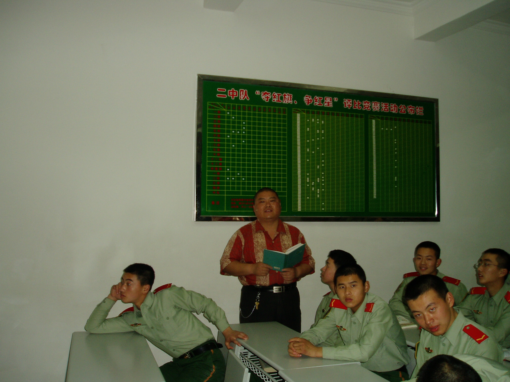 百度胖老师吧上海市公 安局轨道交通分局石宇玉老师求救 百度胖老师吧上海宝山公安通河新村派出所民警欺负绑 ...