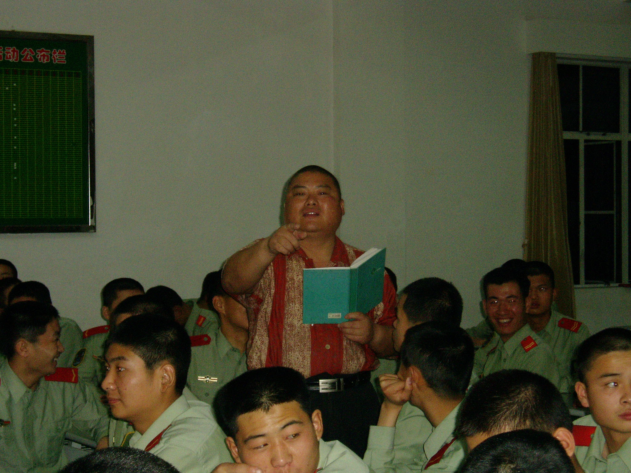 百度胖老师吧上海市公 安局轨道交通分局石宇玉老师求救 百度胖老师吧上海宝山公安通河新村派出所民警欺负绑 ...