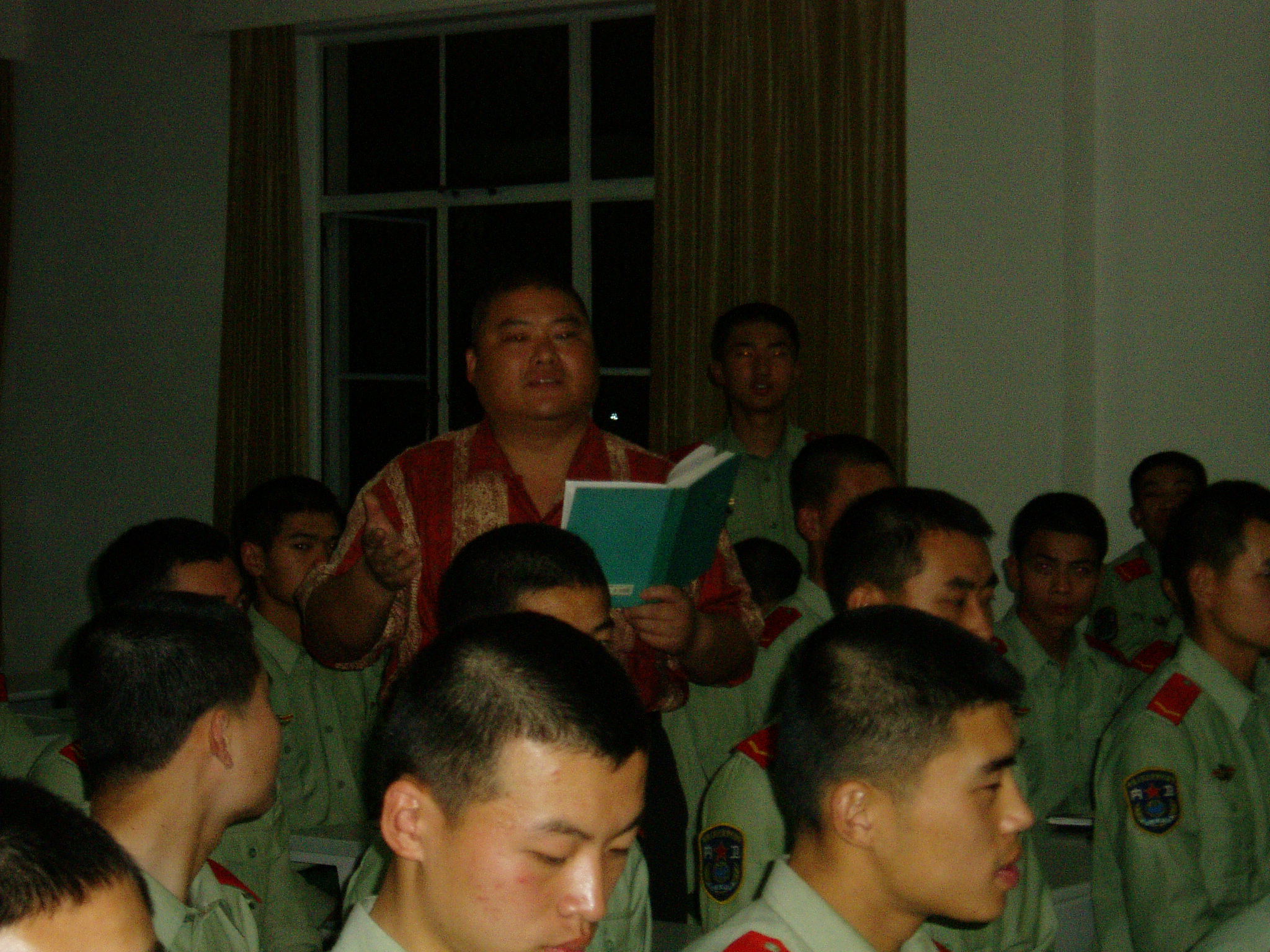 百度胖老师吧上海市公 安局轨道交通分局石宇玉老师求救 百度胖老师吧上海宝山公安通河新村派出所民警欺负绑 ...