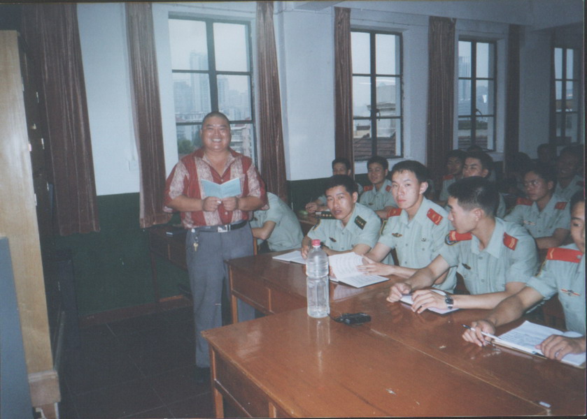 百度胖老师吧上海市公 安局轨道交通分局石宇玉老师求救 百度胖老师吧上海宝山公安通河新村派出所民警欺负绑 ...