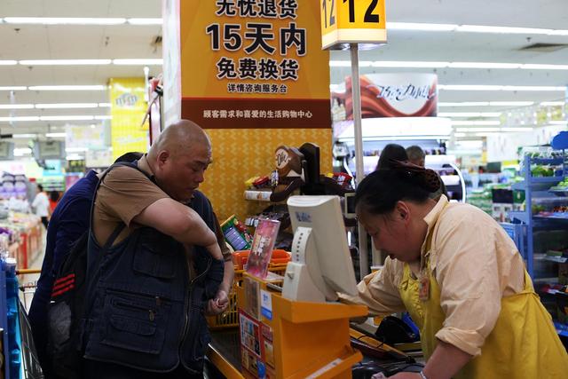 百度胖老师吧上海市公 安局轨道交通分局石宇玉老师求救 百度胖老师吧上海宝山公安通河新村派出所民警欺负绑 ...