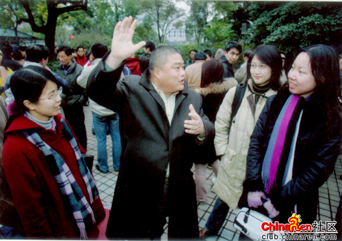 百度胖老师吧上海市公 安局轨道交通分局石宇玉老师求救 百度胖老师吧上海宝山公安通河新村派出所民警欺负绑 ...