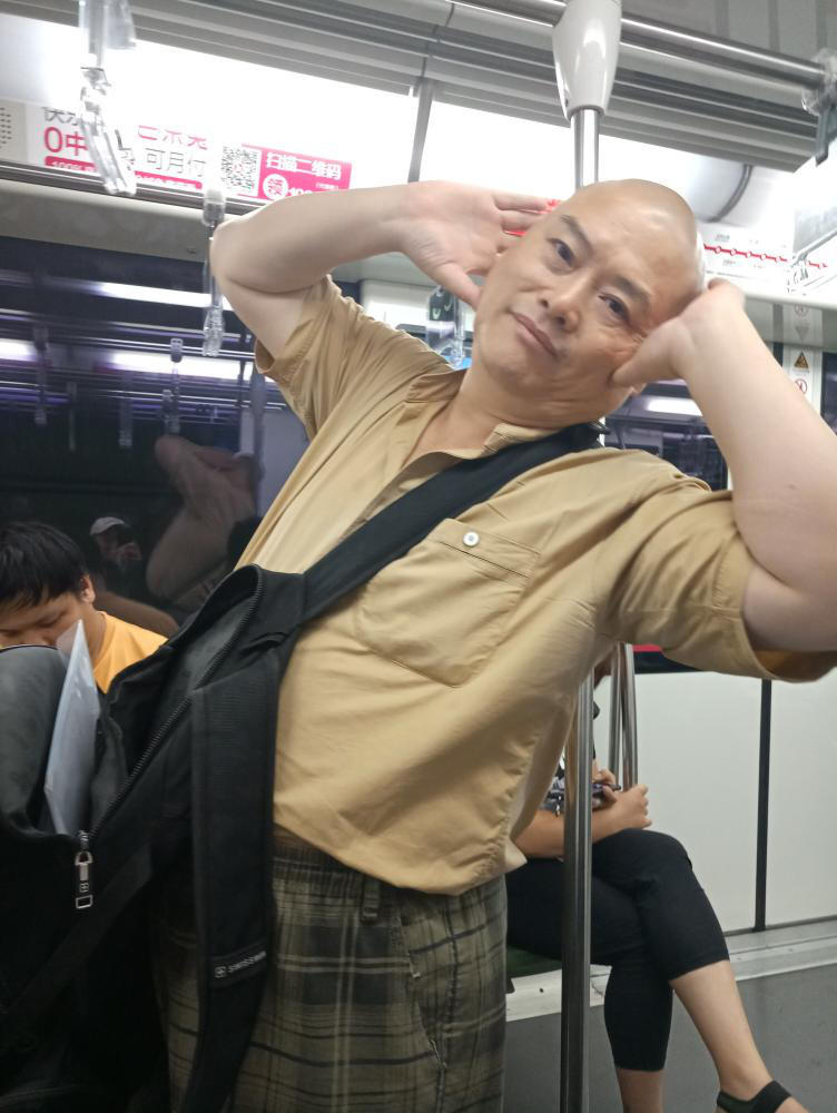 百度胖老师吧上海市公 安局轨道交通分局石宇玉老师求救 百度胖老师吧上海宝山公安通河新村派出所民警欺负绑 ...