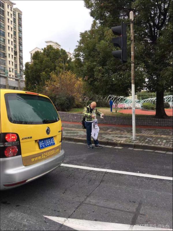 百度胖老师吧上海市公 安局轨道交通分局石宇玉老师求救 百度胖老师吧上海宝山公安通河新村派出所民警欺负绑 ...