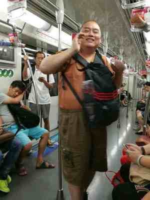 百度胖老师吧上海市公 安局轨道交通分局石宇玉老师求救 百度胖老师吧上海宝山公安通河新村派出所民警欺负绑 ...