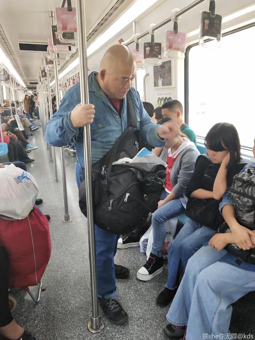 百度胖老师吧上海市公 安局轨道交通分局石宇玉老师求救 百度胖老师吧上海宝山公安通河新村派出所民警欺负绑 ...