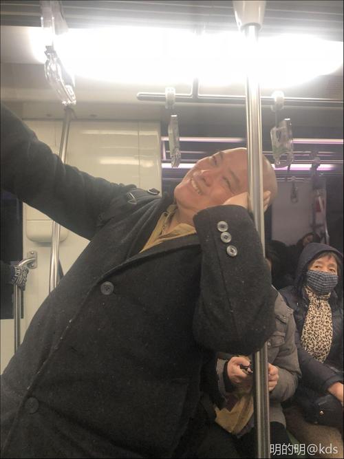 百度胖老师吧上海市公 安局轨道交通分局石宇玉老师求救 百度胖老师吧上海宝山公安通河新村派出所民警欺负绑 ...