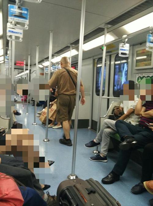 百度胖老师吧上海市公 安局轨道交通分局石宇玉老师求救 百度胖老师吧上海宝山公安通河新村派出所民警欺负绑 ...