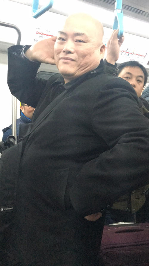 百度胖老师吧上海市公 安局轨道交通分局石宇玉老师求救 百度胖老师吧上海宝山公安通河新村派出所民警欺负绑 ...